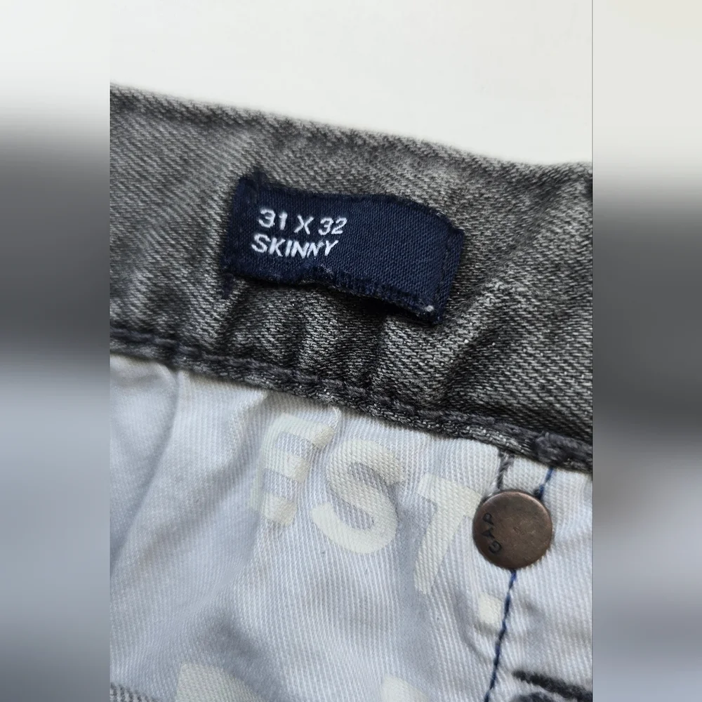 Men's GAP Gray Skinny Jeans Size 31x32